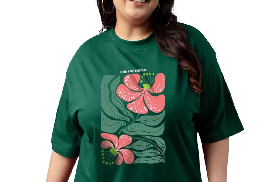 Comfy & Chic: The JUNEBERRY Plus Size Graphic T-Shirt for You!