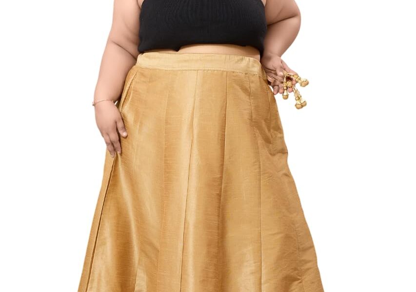 DARIKA Golden Skirt for Plus Size Women: Festive Glam