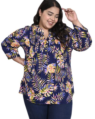 Oversized Plus Size Top: Comfort & Style for Curvy Women