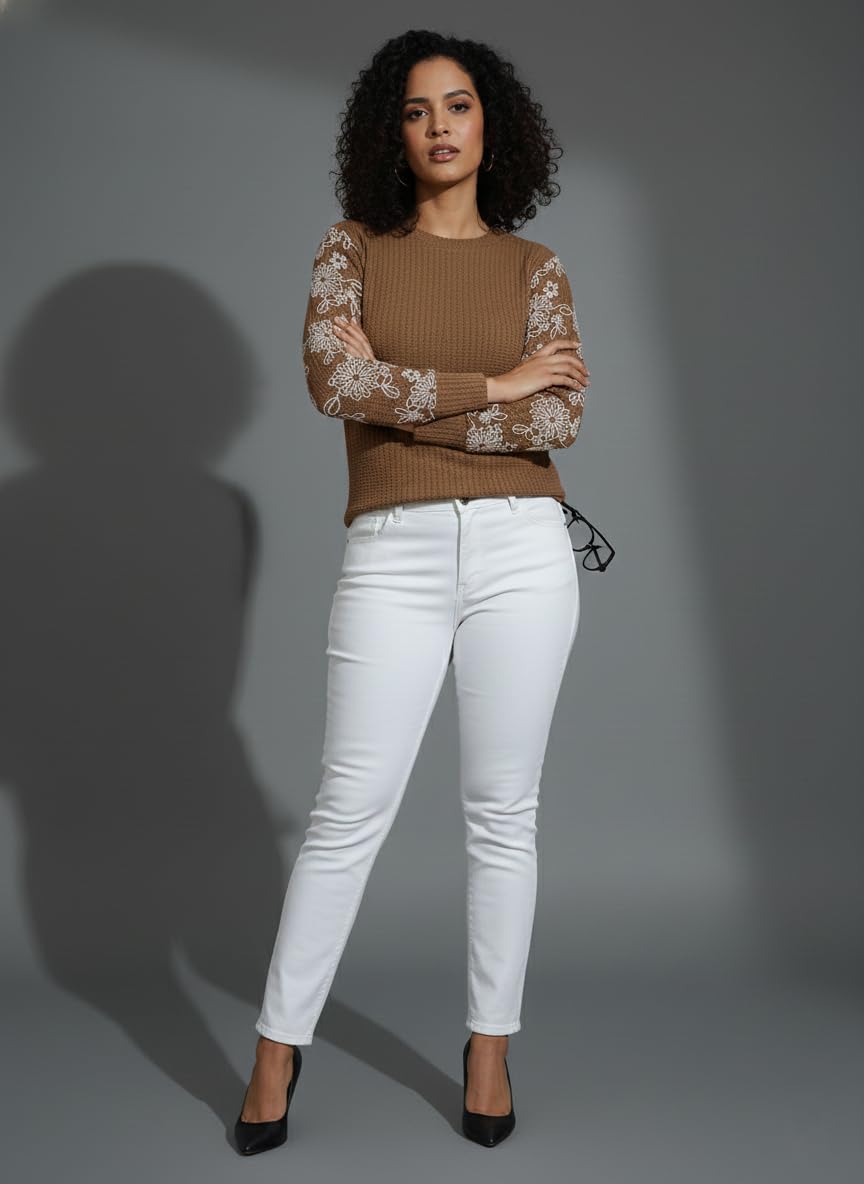 FERY LONDON Embroidered Lace Top: Chic & Relaxed Plus Size Style