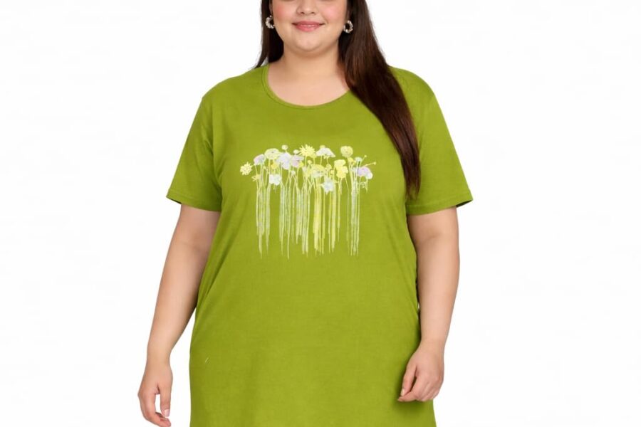 In Love Cotton Oversized Printed Tee: Your Summer Plus Size Staple
